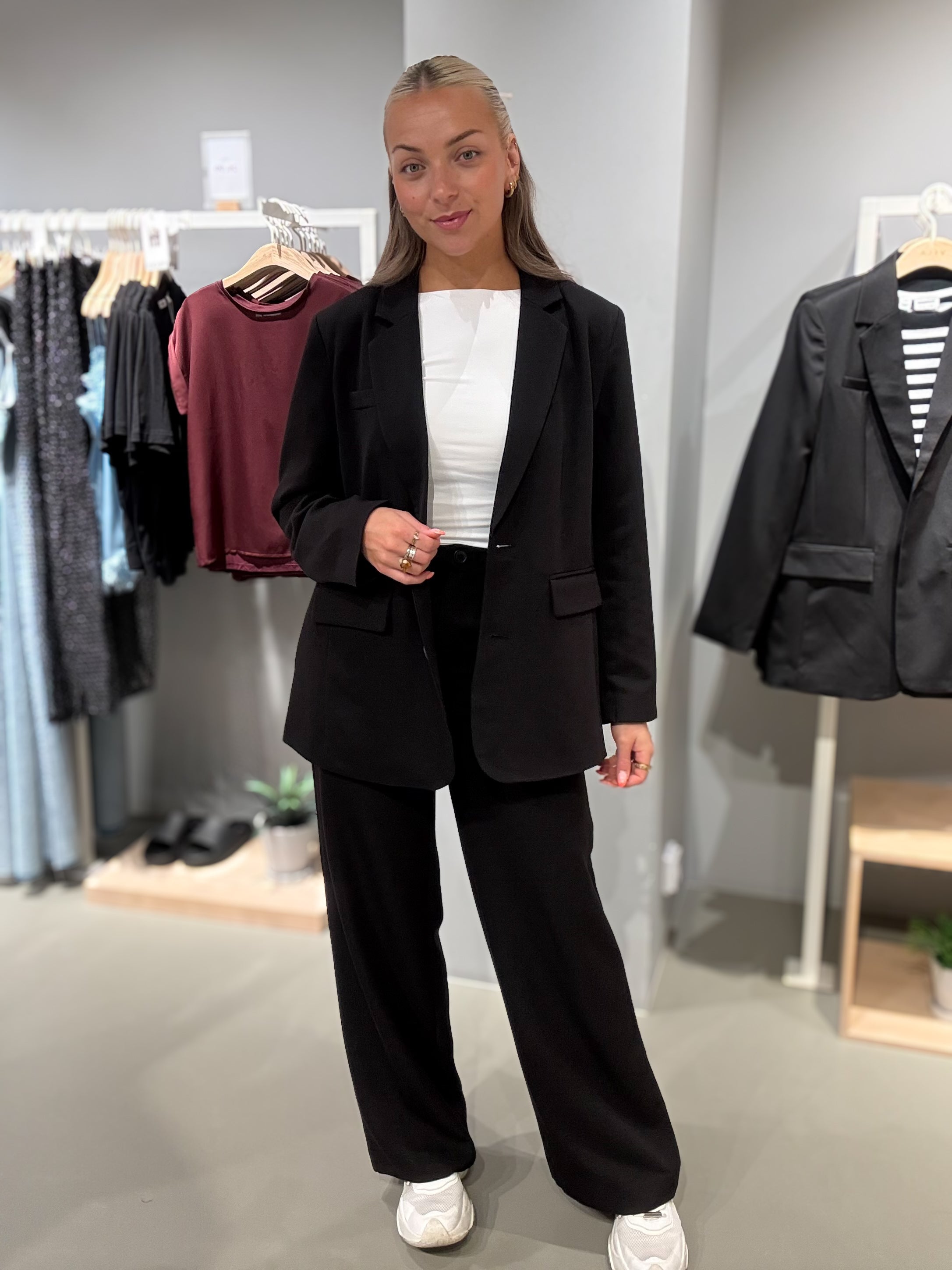 PCKAMIL Trousers - Black